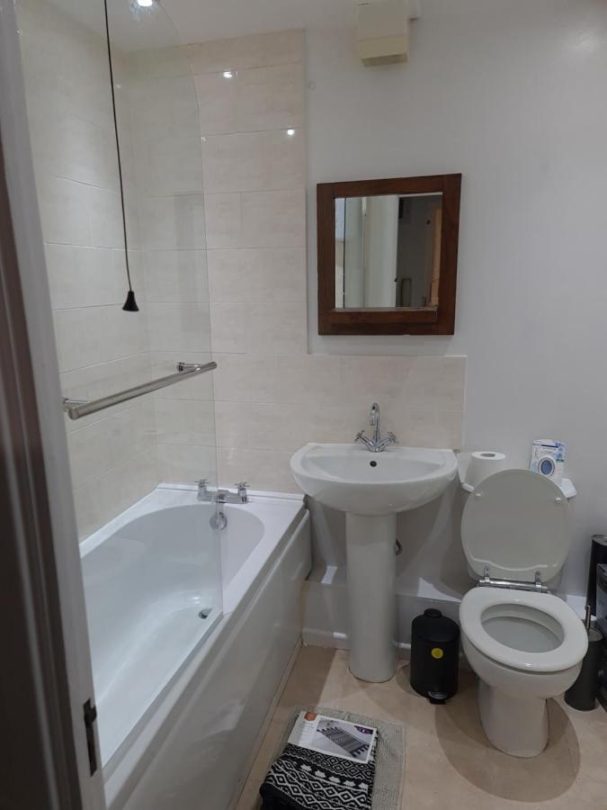 Modern 1 Bed Ground Floor Apartment دارتفورد المظهر الخارجي الصورة